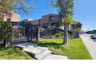 1559 W Jefferson Blvd, Los Angeles, CA 90018