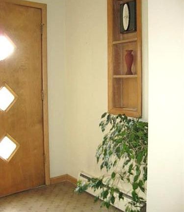 2nd image of 3643 Bruce Dr SE