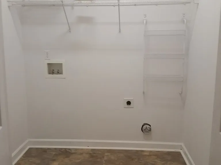 108 Azalea Dr — Photo 9