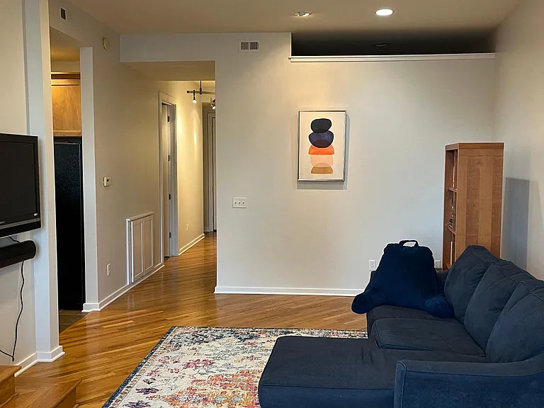 210 S 16th St #919 — Photo 3