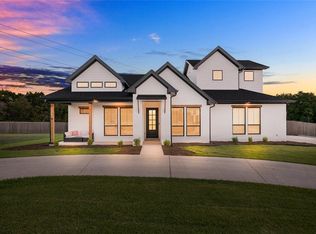 4 Ritchie Rd, Woodway, TX 76712