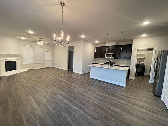 3rd image of 21239 Catalina Palm Dr