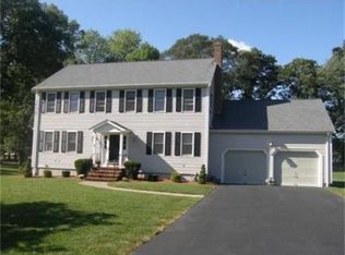 2 Trowbridge Ln, Mansfield, MA 02048