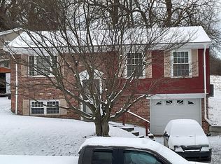 119 Country Estates Rd, Wheeling, WV 26003