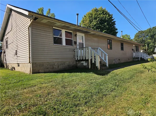637 S Monroe St, Xenia, OH 45385