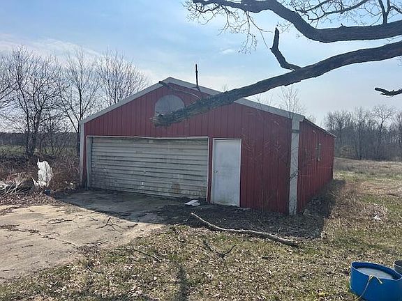 3rd image of 6515 W Broomfield Rd