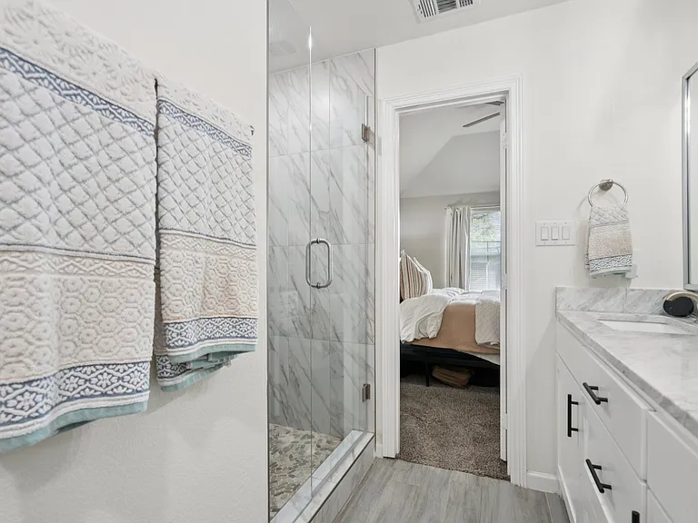 2605 Langford St — Photo 11