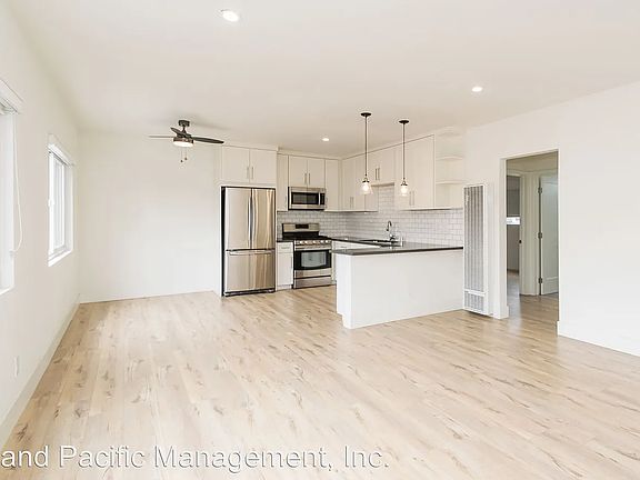 2nd image of 1351 Manhattan Beach Blvd APT 4