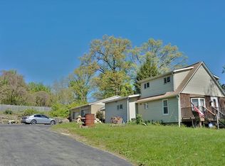 249-249A Chicora Rd, Butler, PA 16001
