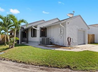 11031 SW 12th Ct, Pembroke Pines, FL 33025