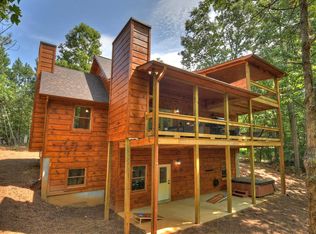 135 Windy Valley Trl, Blue Ridge, GA 30513