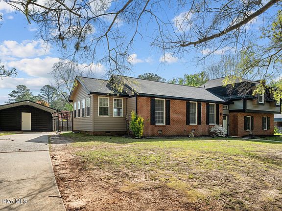 2nd image of 202 Whittington Circle