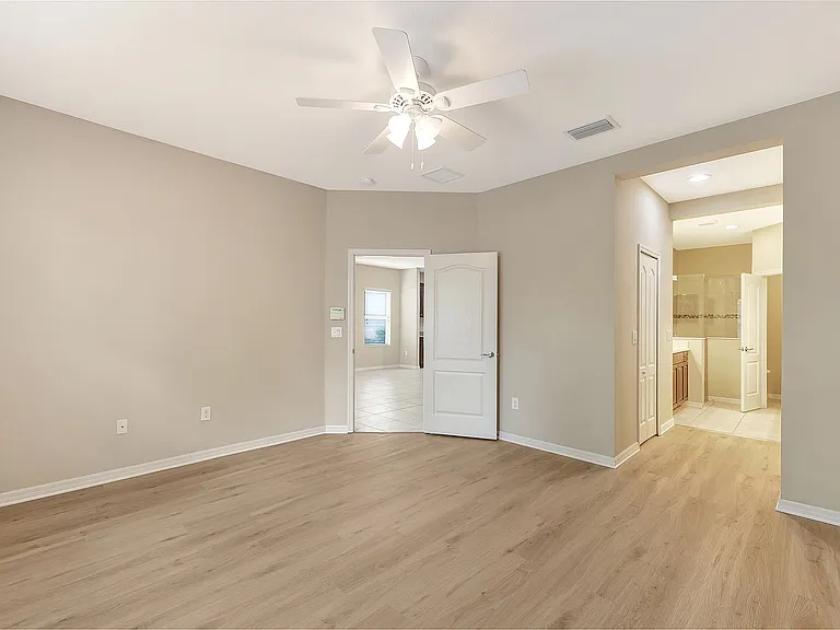 4904 Maymont Park Cir — Photo 18