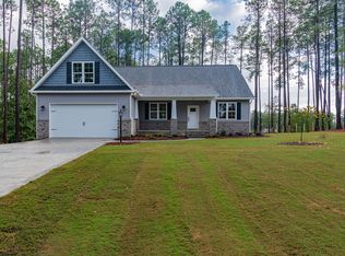 70 S Shamrock Dr, Pinehurst, NC 27281