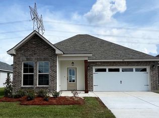 1216 Lakehaven Dr, Gonzales, LA 70737
