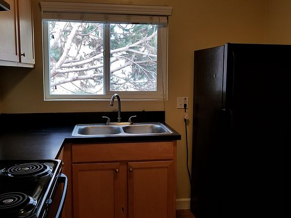 4th image of 3955 7th Ave APT 2