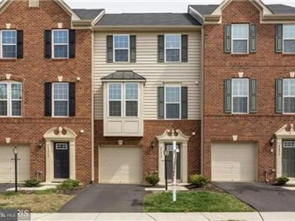 45952 Iron Oak Ter, Sterling, VA 20166