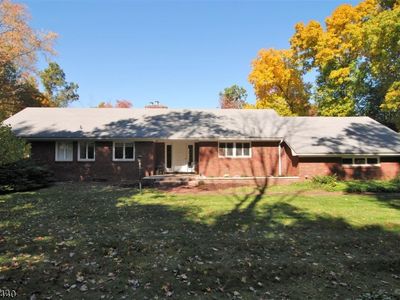 186 S Hillside Ave, Succasunna, NJ, 07876