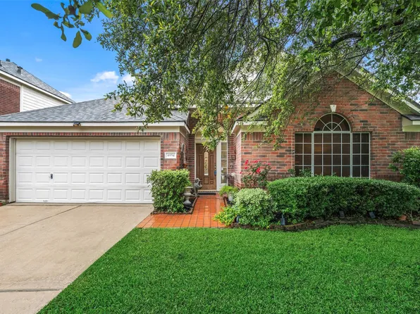 4954 Winding Timbers Cir, Humble, TX 77346