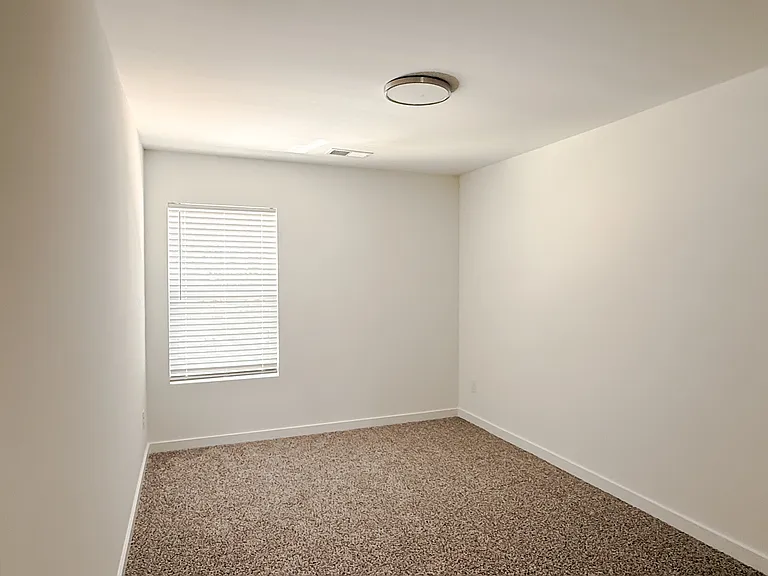 614 Buncombe St — Photo 24