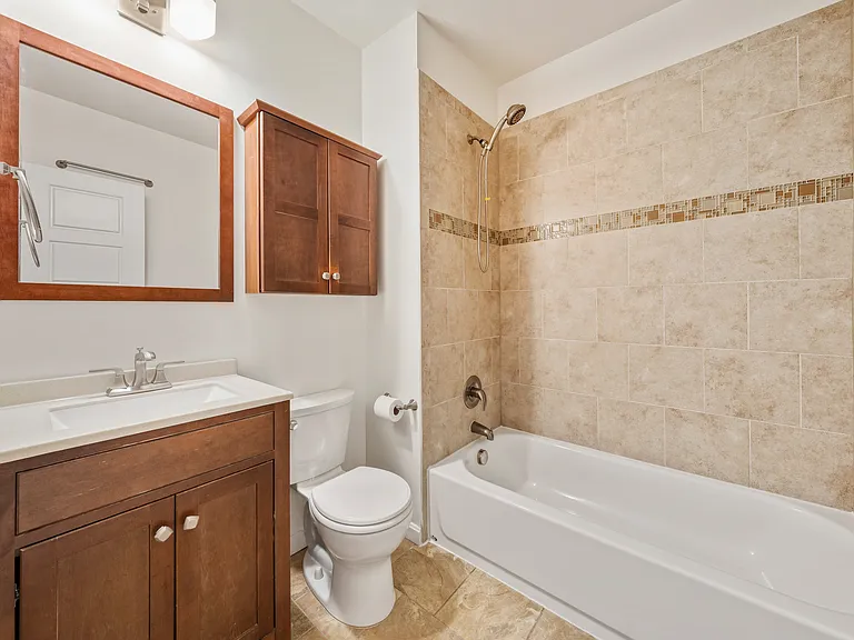 51 Girard St NE — Photo 24