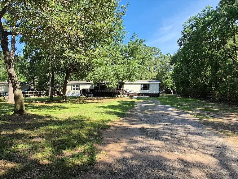 24321 Cherry Hill Dr — Photo 2