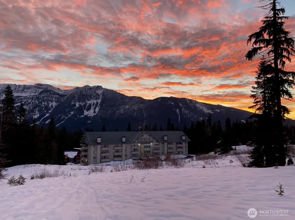 220 Tanner Way #312, Snoqualmie Pass, WA 98068