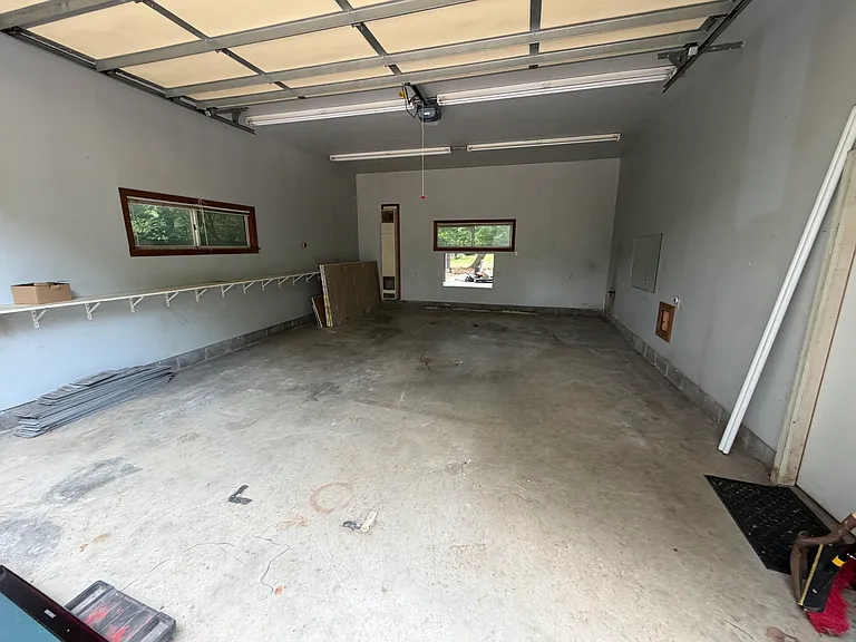 224 Baylor St — Photo 5