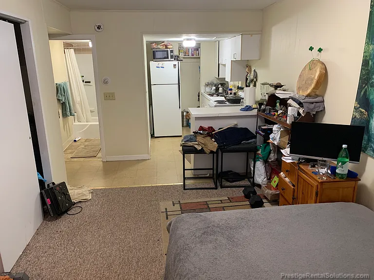 180 Thorndike St #A — Photo 4