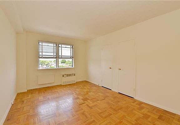 5th image of 90-59 56th Ave APT 8G