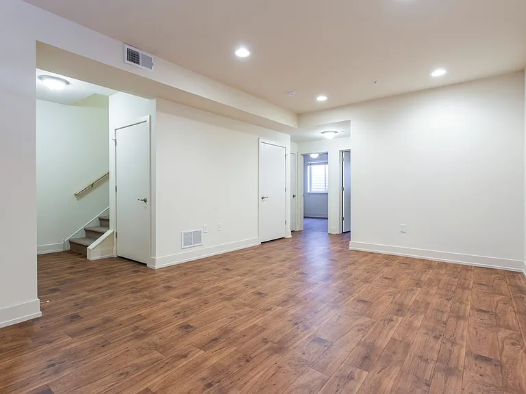 1908 N Marshall St #1 — Photo 23