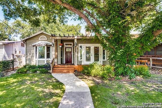 1st image of 233 Lindell Pl