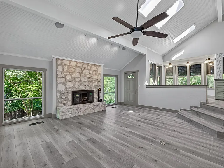 4301 Hyridge Dr — Photo 8