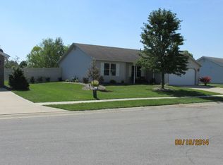 299 Crestwood Dr, Roanoke, IN 46783