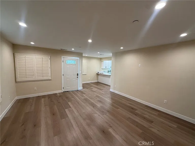 14437 Astoria St — Photo 4