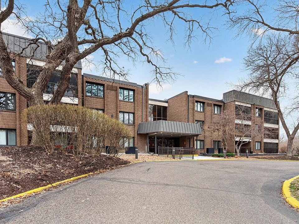 1st image of 3412 Oak Ridge Rd APT 317