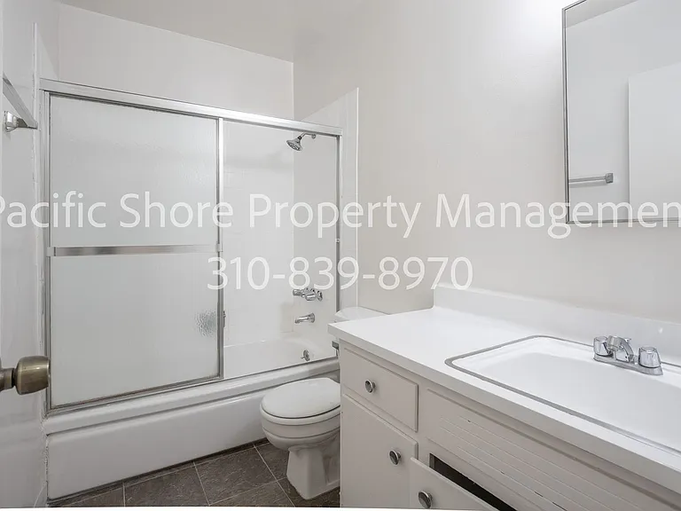 5305 Packard Street — Photo 8
