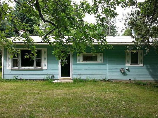 1st image of 18336 Oxbow Dr
