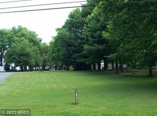 910 Monroe Manor Rd, Stevensville, MD 21666