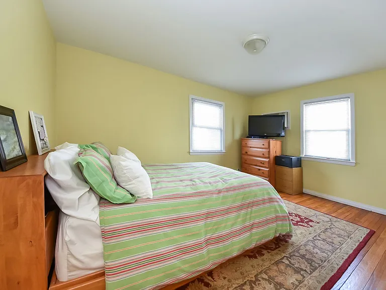 94 Millington Pl — Photo 11