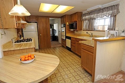 Built in Kitchen Table