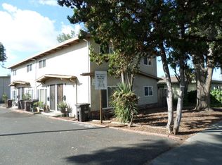 942 Schafer Rd, Hayward, CA 94544