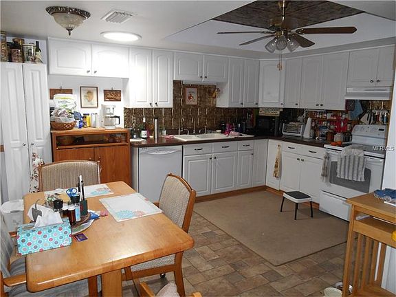 4th image of 3206 Green Dolphin St