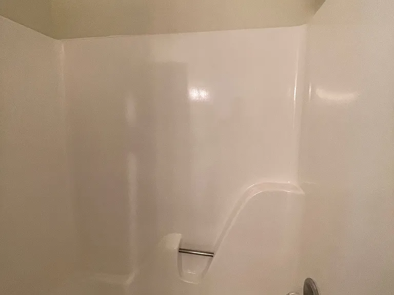105 Redstone Dr — Photo 10