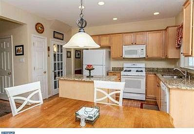 3rd image of 56 Buckley Ct