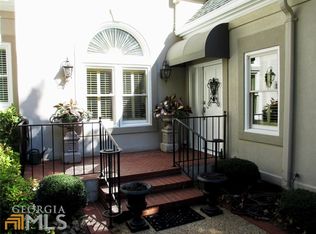 3208 Club Pte, Gainesville, GA 30506