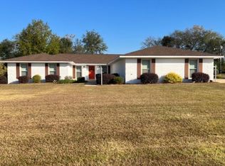 794 Holland Rd, Newton, AL 36352