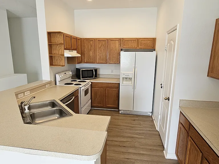 10845 Derringer Dr — Photo 12