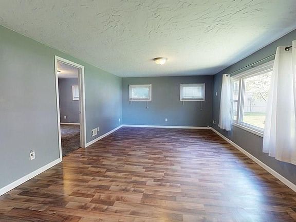 3rd image of 2721 Atlantic Ave