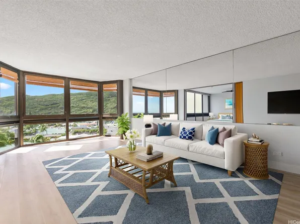 501 Hahaione St #1/10J, Honolulu, HI 96825